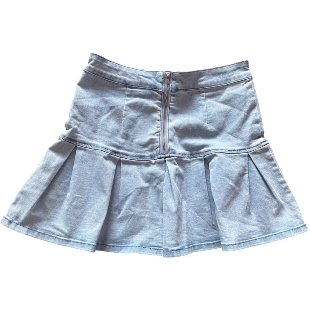 Forever 21 Skirt Womens Medium Light Blue Denim Pleated Mini Zip Skirt Y2K